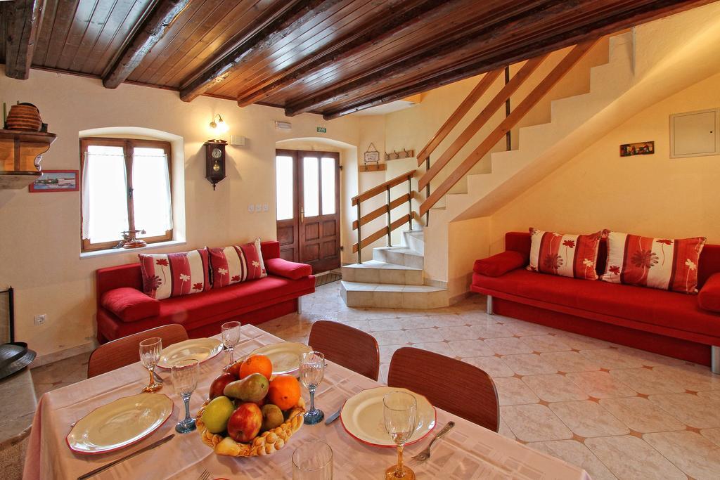 Holiday Home Marko Funtana Εξωτερικό φωτογραφία