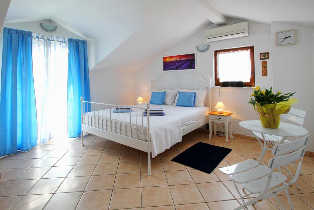 Holiday Home Marko Funtana Εξωτερικό φωτογραφία