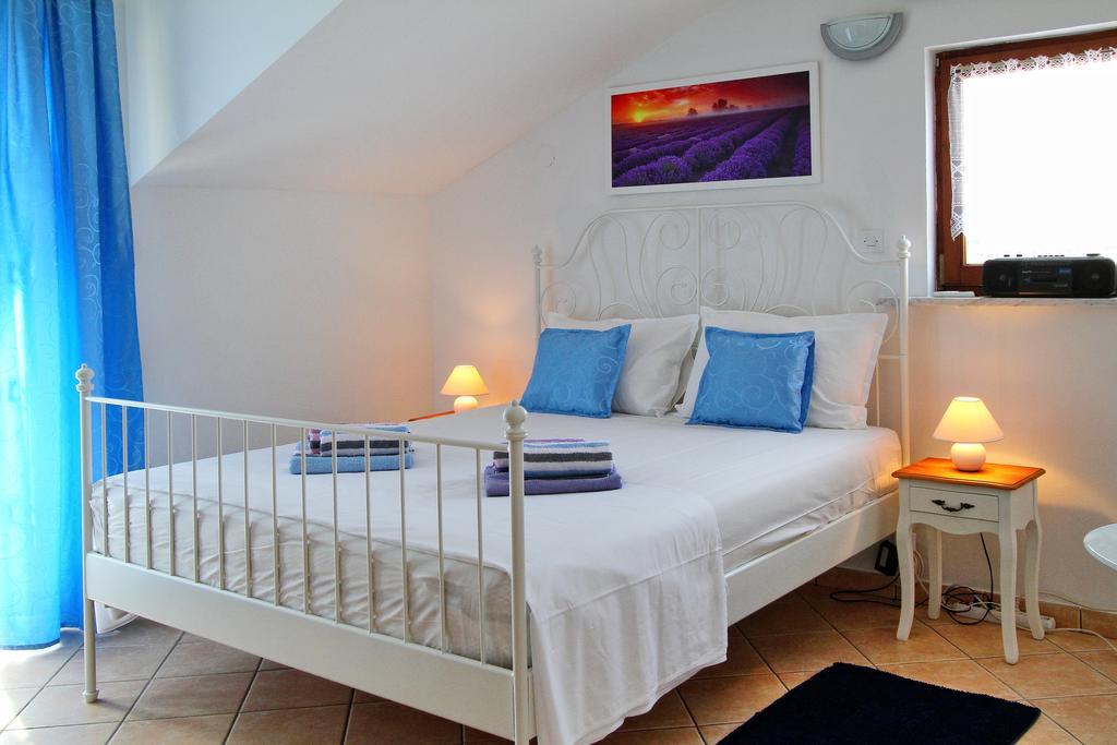 Holiday Home Marko Funtana Εξωτερικό φωτογραφία
